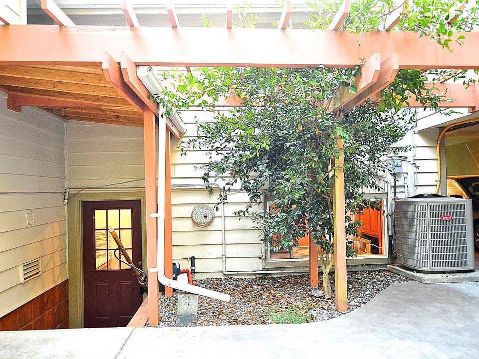 MIL - Day light Basement