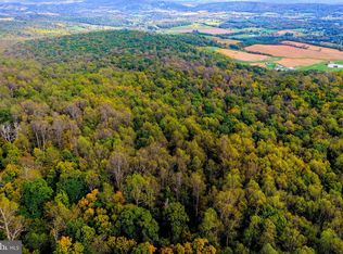 Appalacian Trail Rd, Round Hill, VA 20141