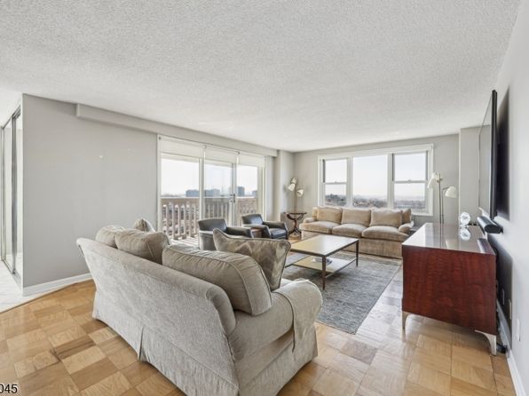 555 North Ave BLDG 555 #11F, Fort Lee Boro, NJ 07024