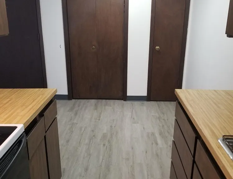 Spartan Dr — Photo 11