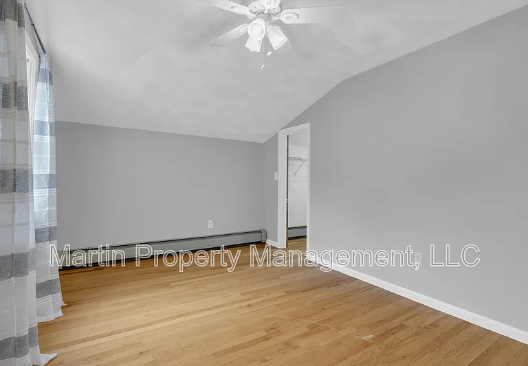 102 Orange St — Photo 8
