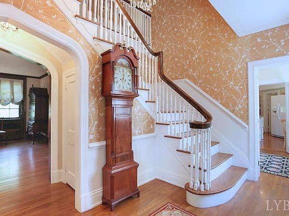 5th image of 3820 Sheringham Pl