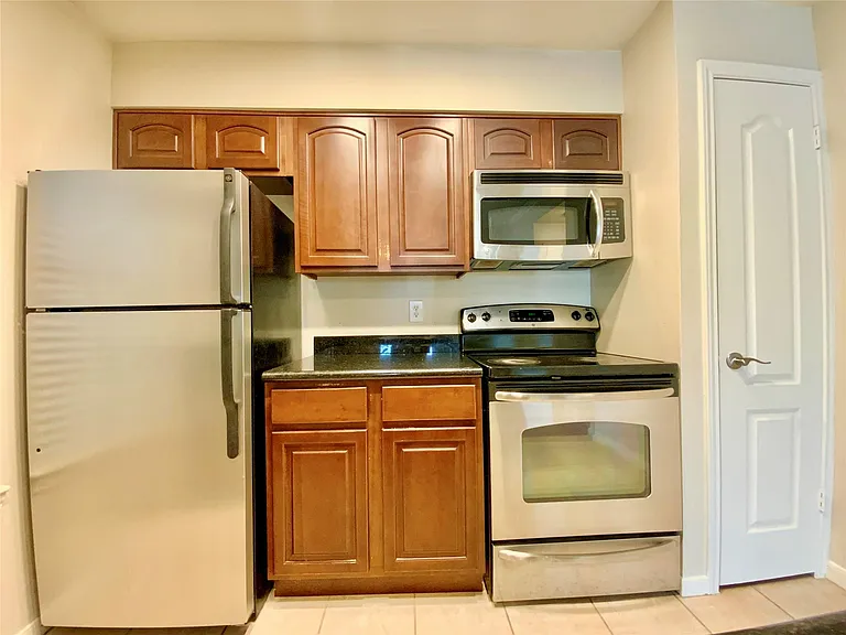 6000 Shepherd Mountain Cv #315 — Photo 16