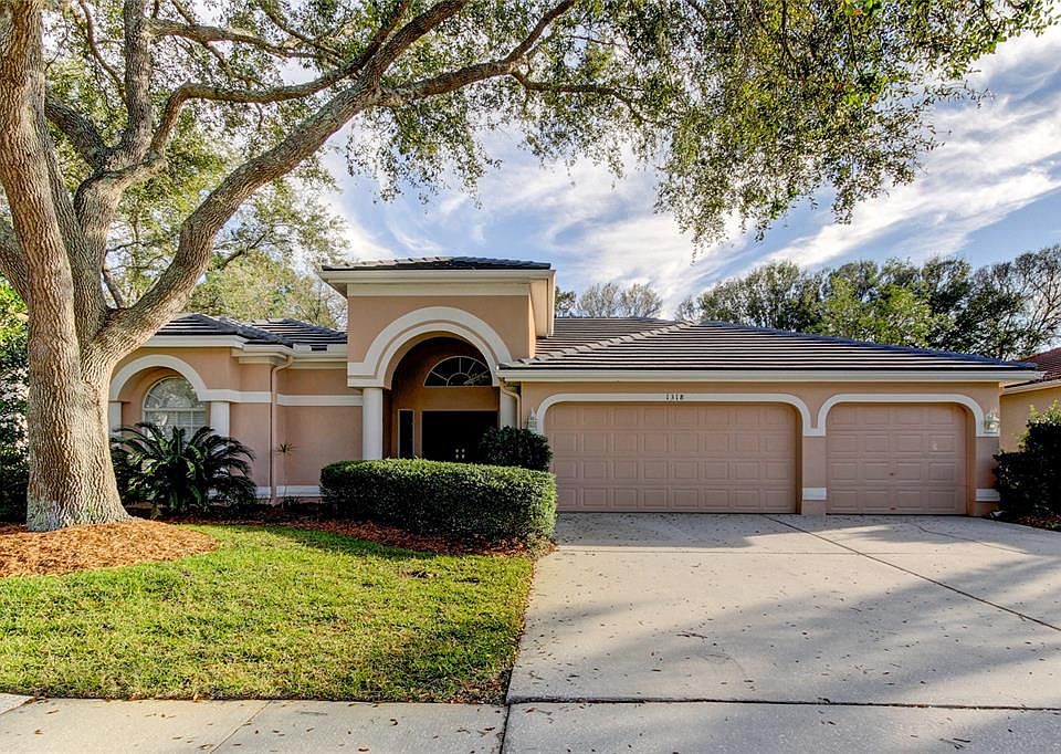 1st image of 1318 Kings Way Ln
