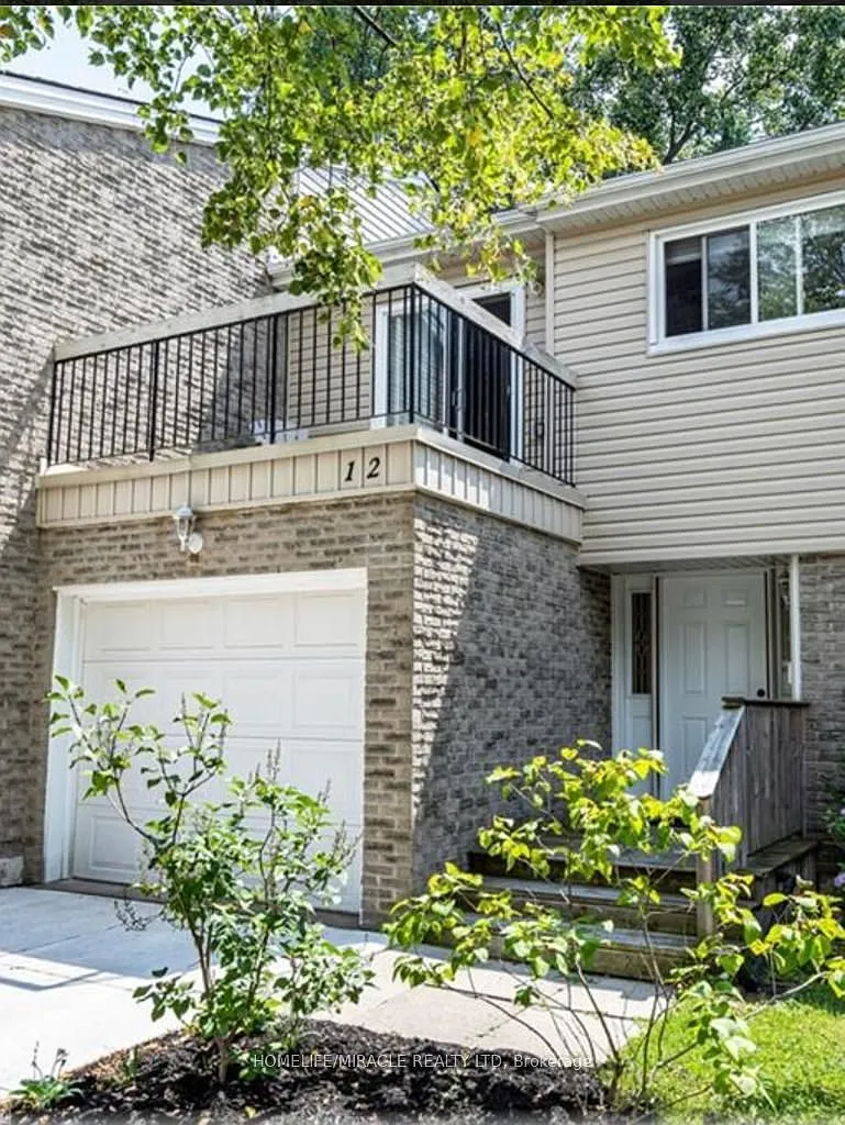 Sugar Tree Condominiums — Photo 1