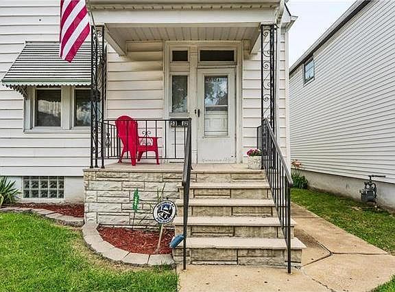 2nd image of 5312 West Ave