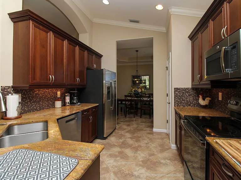 6657 Alden Woods Cir #201 — Photo 15