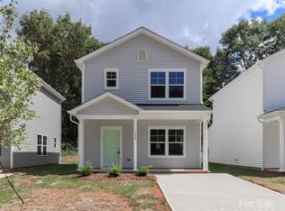 1130 Locust St, Mooresville, NC 28115