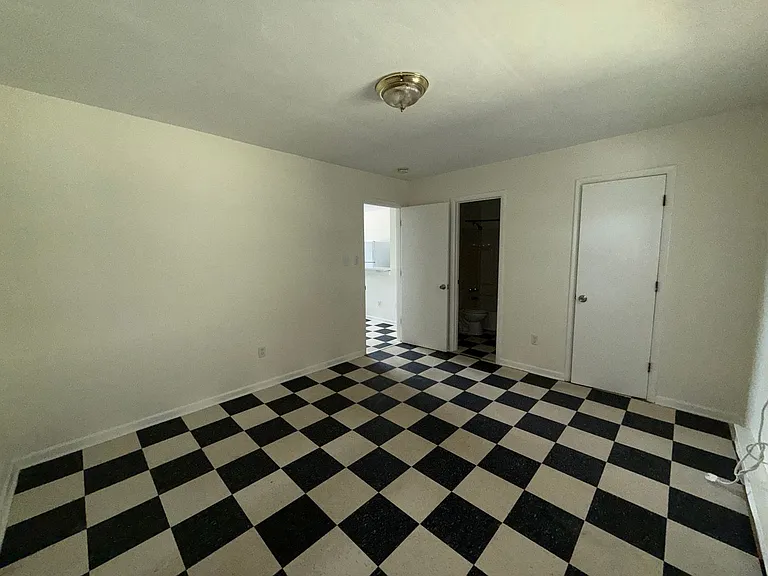 2828 E Ocean View Ave — Photo 7