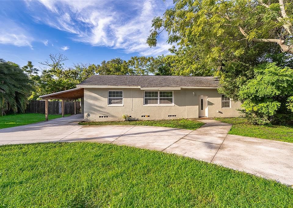 1st image of 324 SEMINOLA BOULEVARD