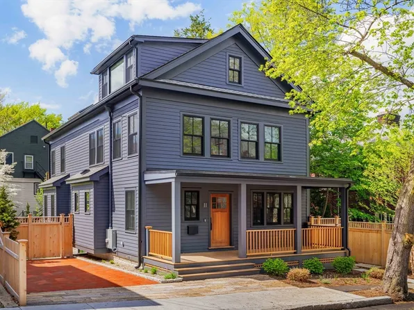 11 Goodman Rd, Cambridge, MA 02139