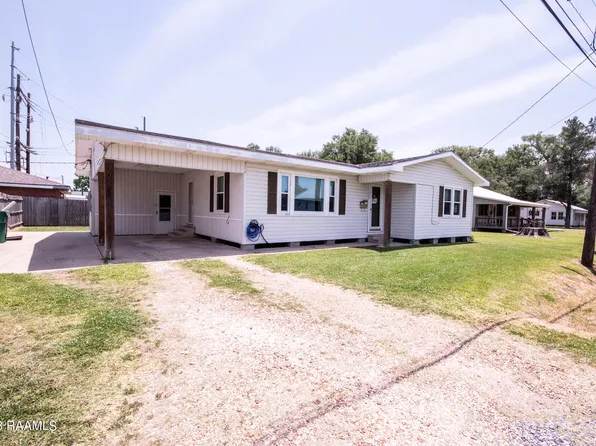 909 Marshall St, Rayne, LA 70578