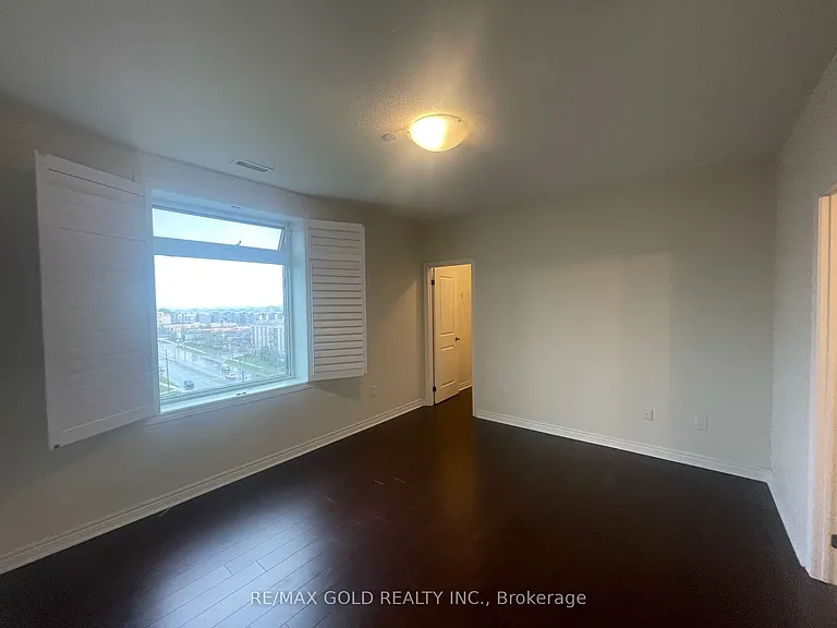 7325 Markham Rd #820 — Photo 11