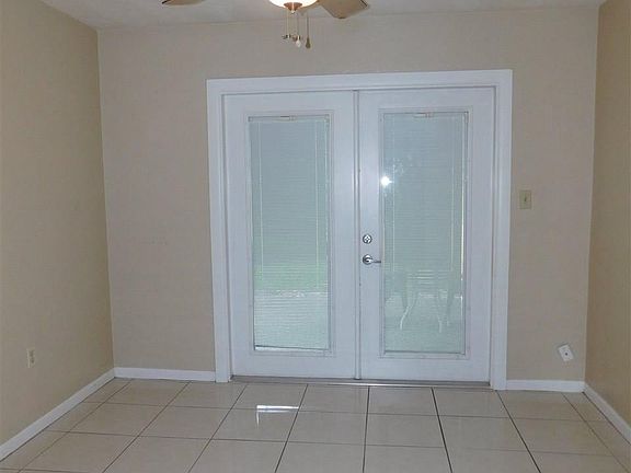 4th image of 3110 NW 43rd St