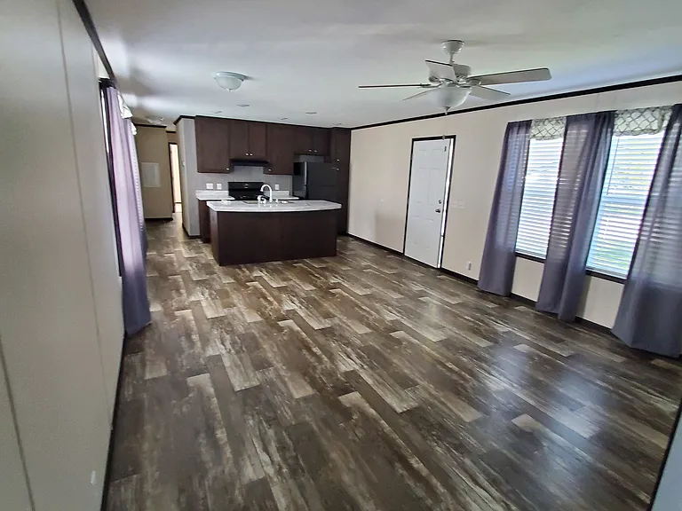 Shawnee Community — Photo 15