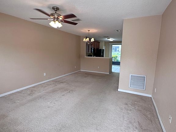 5th image of 1231 Pepperdine Ln