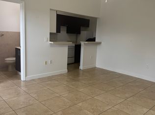 310 SW 80th Ave, Miami, FL 33144