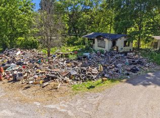 700 Adcock Rd, Shelbyville, TN 37160