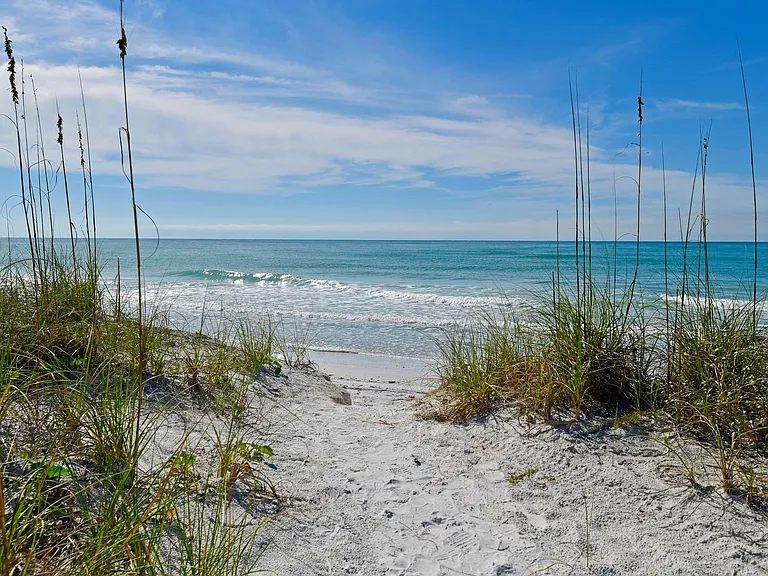 7085 Gulf Of Mexico Dr #21 — Photo 23
