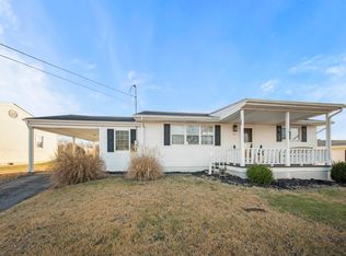 22 Bellefonte Rd, Raceland, KY 41169