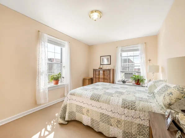 30-31 Hobart Street image 9 of 22