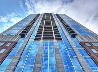 210 N Church St UNIT 1712, Charlotte, NC 28202