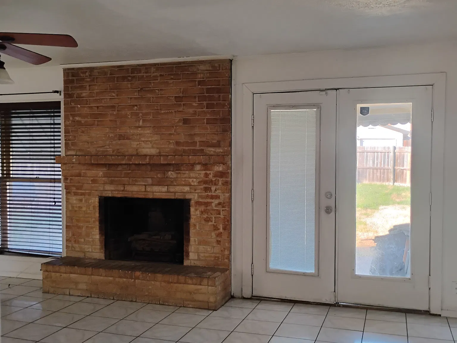 4 bed, 1883 sqft, $2,250 — Photo 4
