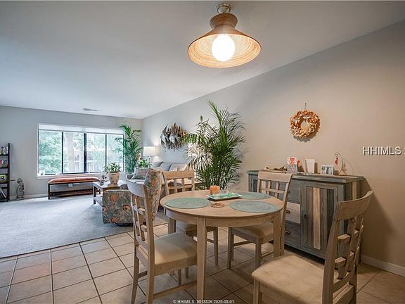2nd image of 36 Deallyon Ave APT 27