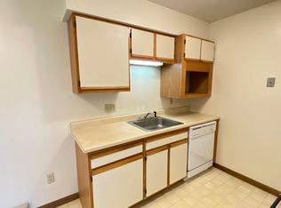 1949 Western Ave #907, Albany, NY 12203