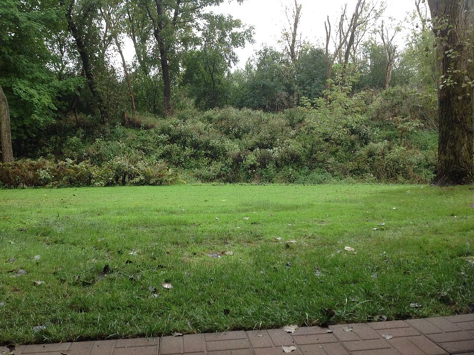 1st image of 8201 Willow Dr #47B