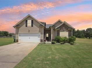 113 Richmond Dr, Carrollton, GA 30117