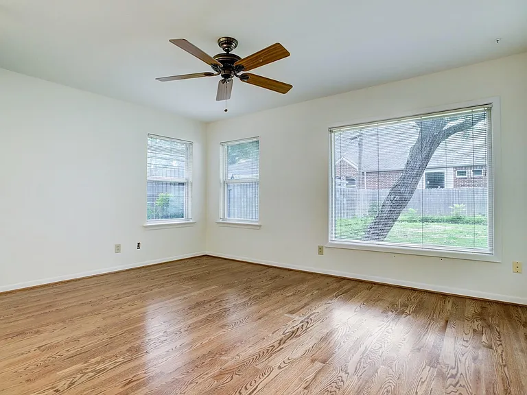 3807 Murworth Dr — Photo 11