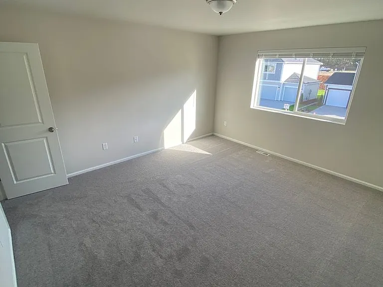 100 NE Belfair Station Dr — Photo 13