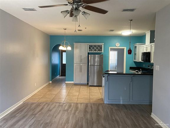 2nd image of 1308 W Kiwi Ave APT A