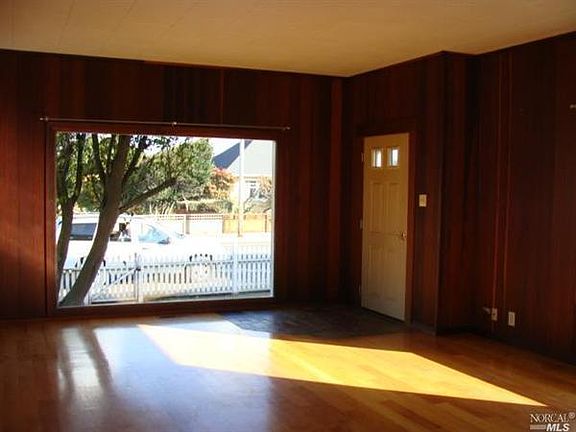 Large Living Area