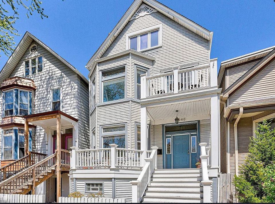 1st image of 1040 W Newport Ave #3