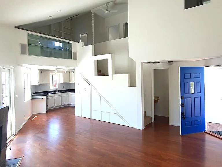 637 Rockledge St — Photo 5