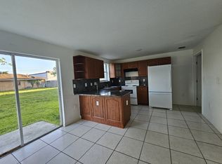 1950 NW 76th St #50, Miami, FL 33147