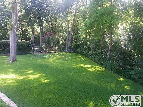 4th image of 1712 Valley View Dr