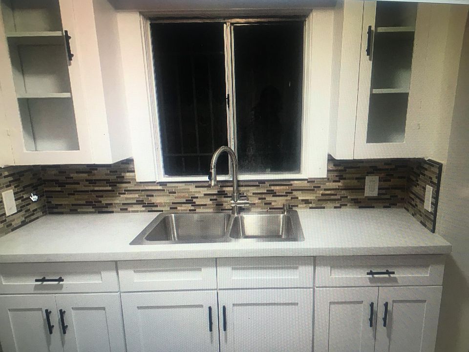 1st image of 1432 W 80th St