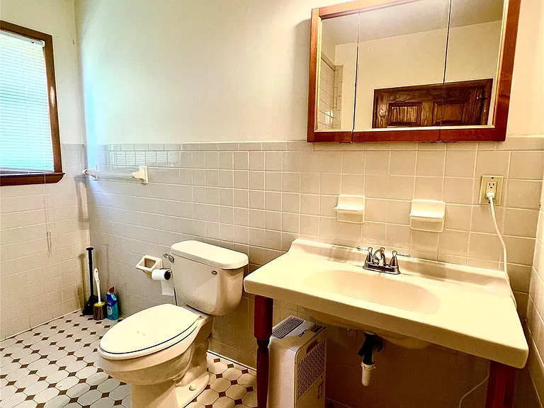950 Route 17M — Photo 21