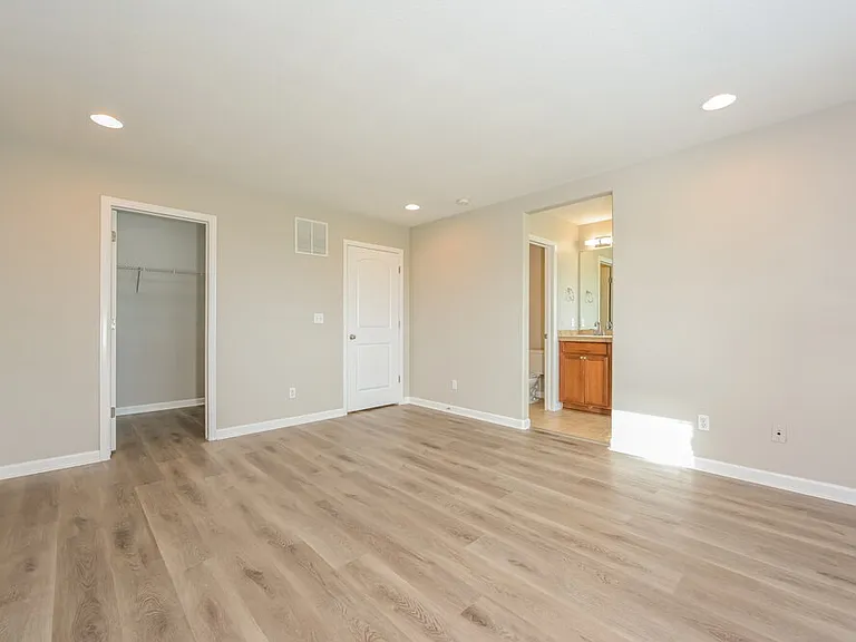 3537 E 141st Pl — Photo 10
