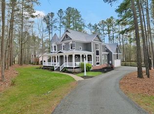 15403 Fox Briar Ln, Midlothian, VA 23112