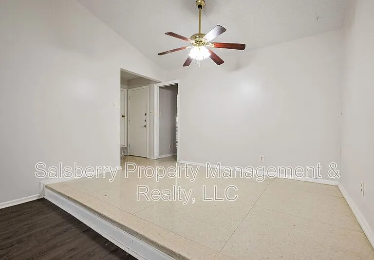 4913 Westlake Dr — Photo 9