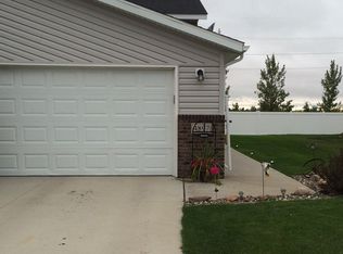 4897 55th St S, Fargo, ND 58104