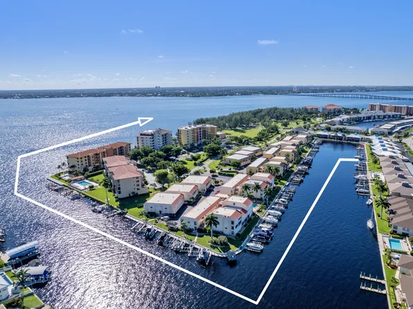 4105 SE 19th Pl APT 201, Cape Coral, FL 33904