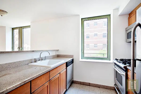 Sold by Halstead Real Estate | media 28