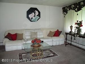 4th image of 123 Garwood Dr