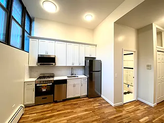 Rented by Sunrise Real Estate