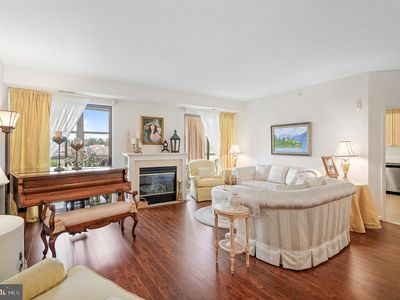 19350 Magnolia Grove Sq Unit 406, Lansdowne, VA, 20176